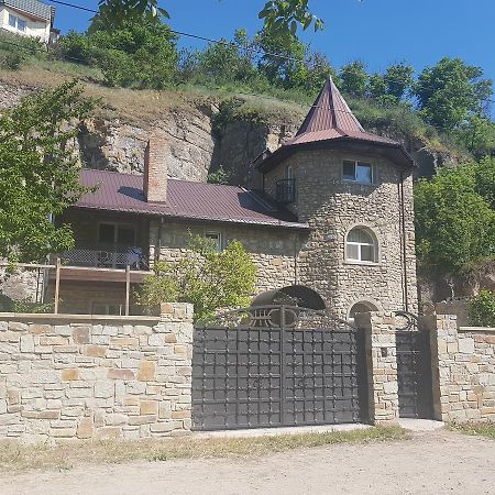 Отель Smotrytska Vezha Каменец-Подольский Экстерьер фото